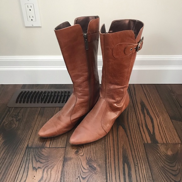 Kitten heel leather boots - Picture 2 of 3